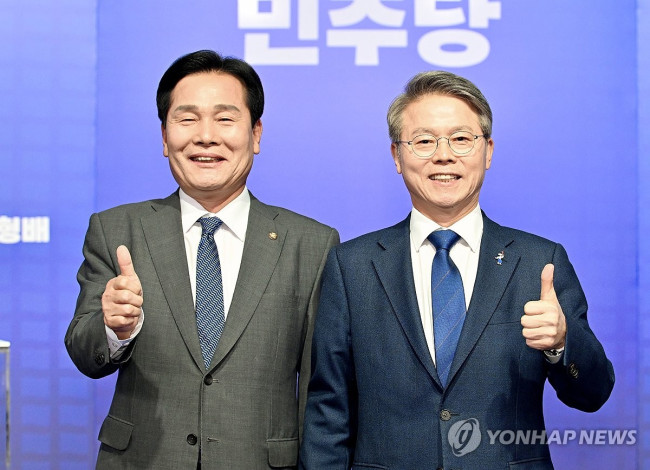 방송토론회에 참석한 주철현ㆍ민형배 후보